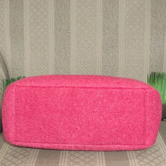 Goldie Limited Edition Barbie Pink Tweed Tote Bag - Picture 7 of 14